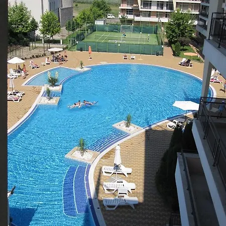 דירה Grand Kamelia